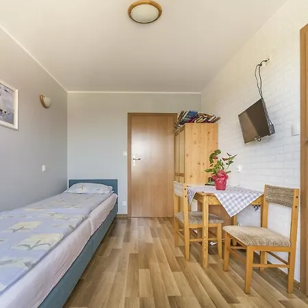 Проживание в семье Latajacy Holender