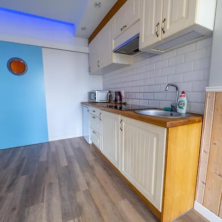 Проживание в семье Latajacy Holender